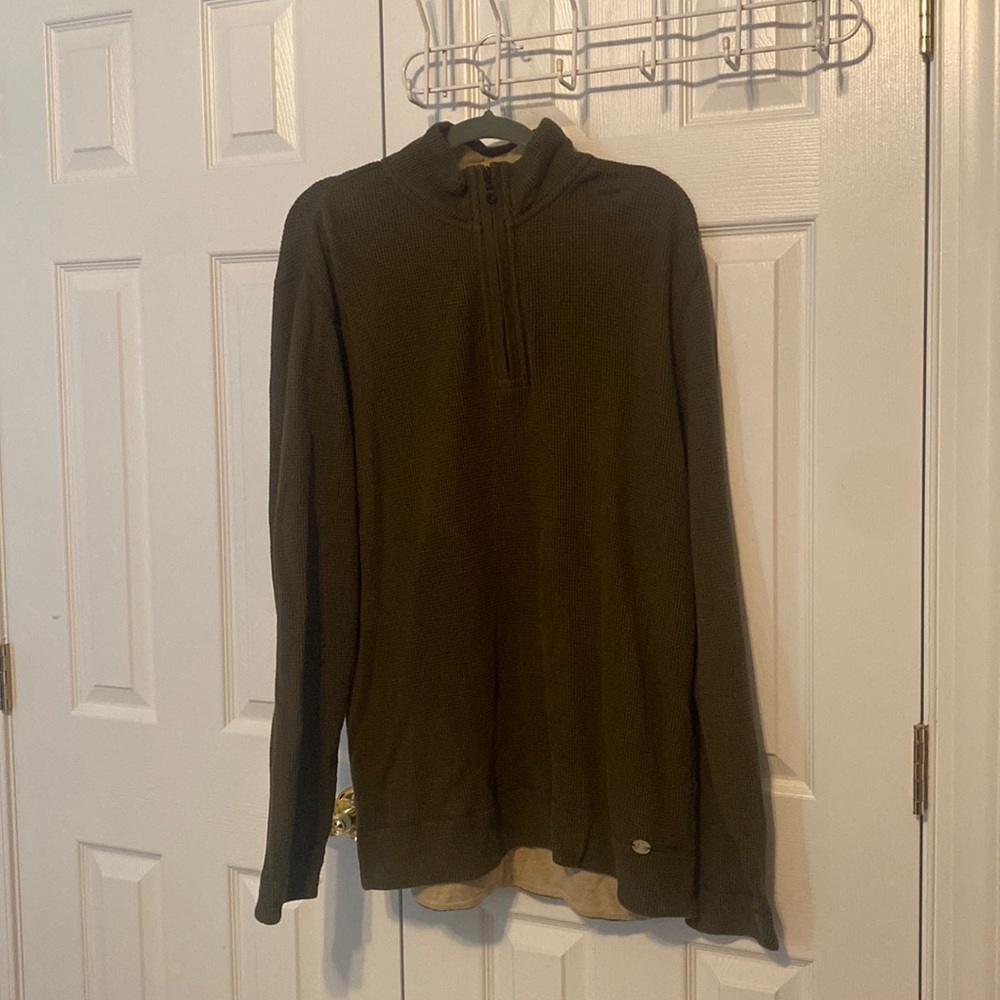 Tommy Bahama Mens 1/4 zip. Olive green. Size XL
